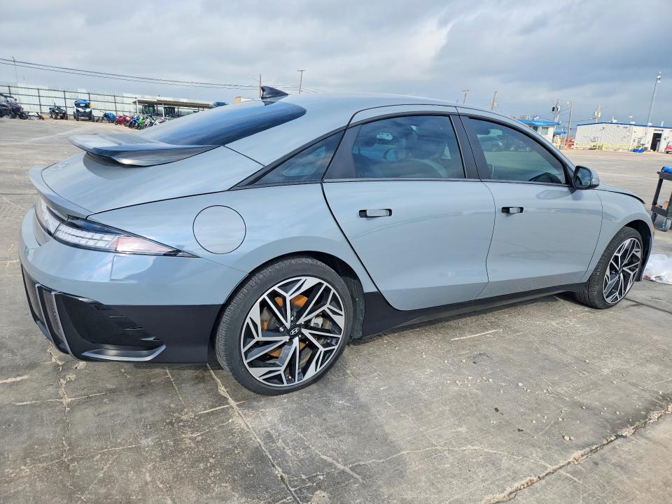 Auction sale of the 2023 Hyundai Ioniq 6, vin: KMHM34AA2PA049031, lot number: 79672365
