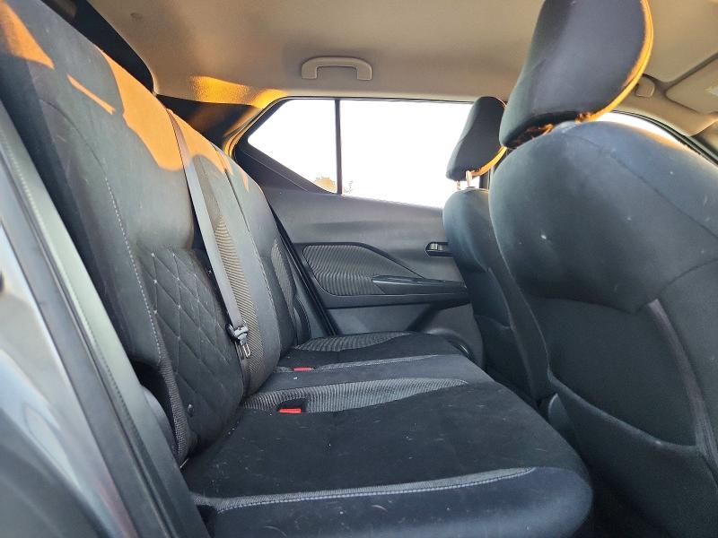 Продаж на аукціоні авто 2018 Nissan Kicks, vin: 3N1CP5CU3JL520902, номер лоту: 41976926
