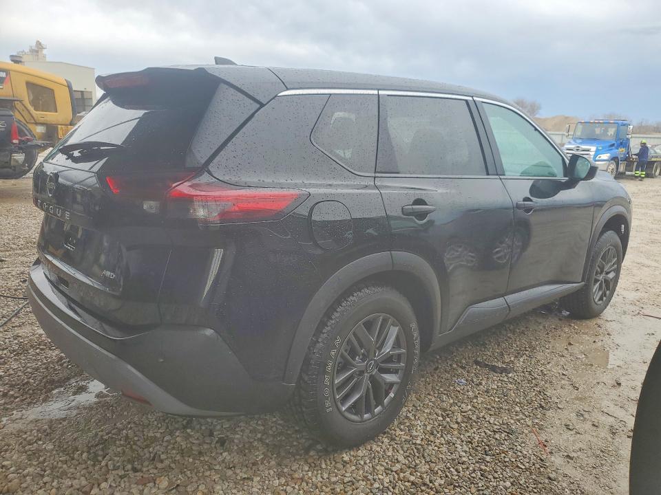 Продаж на аукціоні авто 2023 Nissan Rogue, vin: 5N1BT3AB3PC857905, номер лоту: 79222935