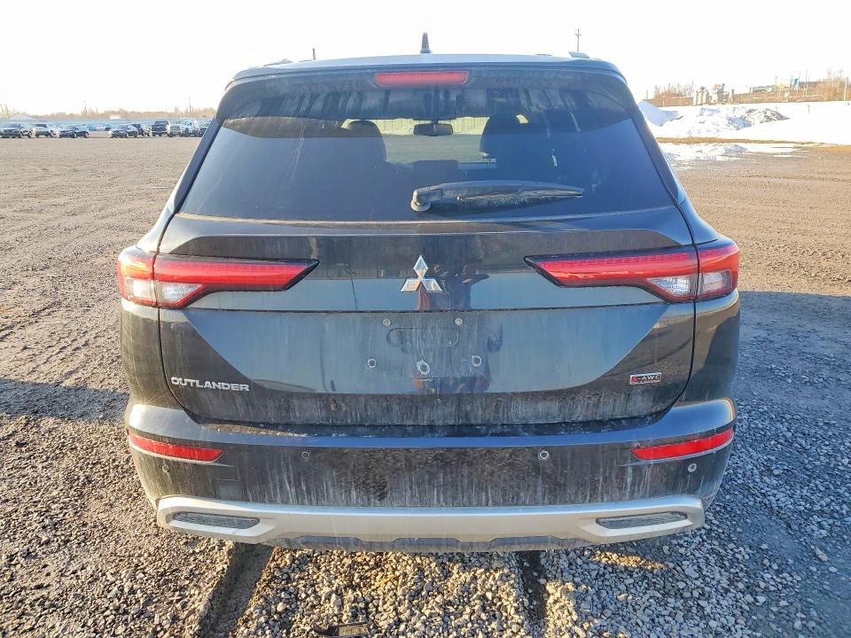 79292545 :رقم المزاد ، JA4J4VA80NZ615655 vin ، 2022 Mitsubishi Outlander مزاد بيع