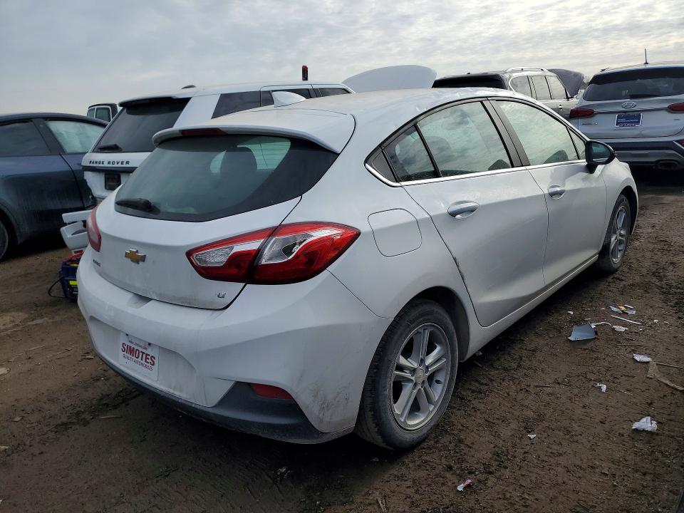 46550816 :رقم المزاد ، 3G1BE6SM6HS545100 vin ، 2017 Chevrolet Cruze مزاد بيع