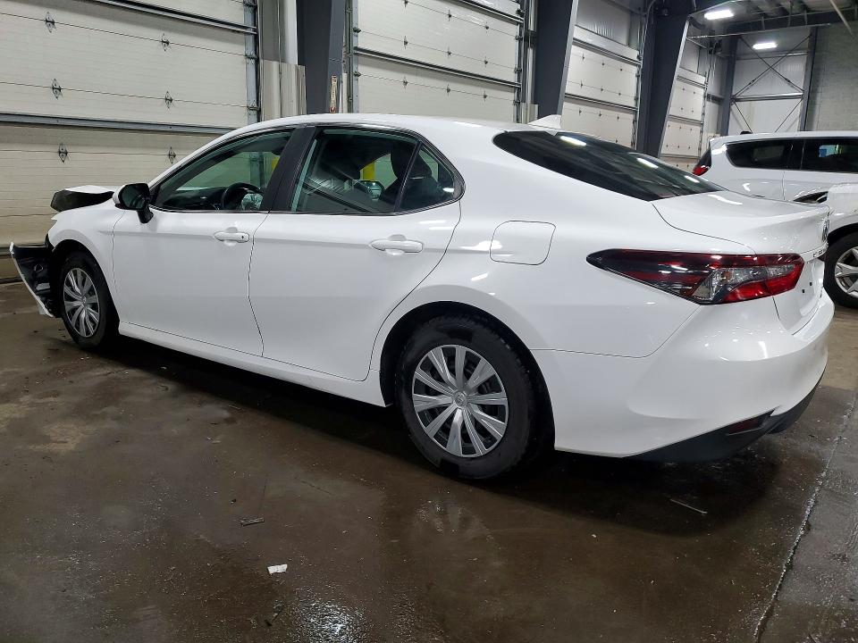 79497745 :رقم المزاد ، 4T1C31AKXNU581464 vin ، 2022 Toyota Camry Hybrid مزاد بيع