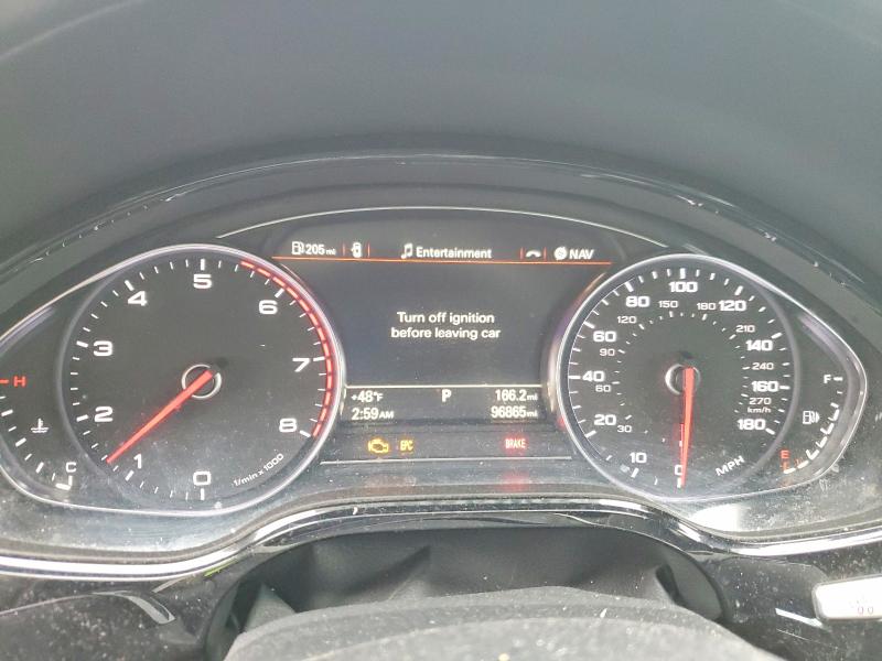 79644945 :رقم المزاد ، WAU32AFD7FN040933 vin ، 2015 Audi A8 مزاد بيع