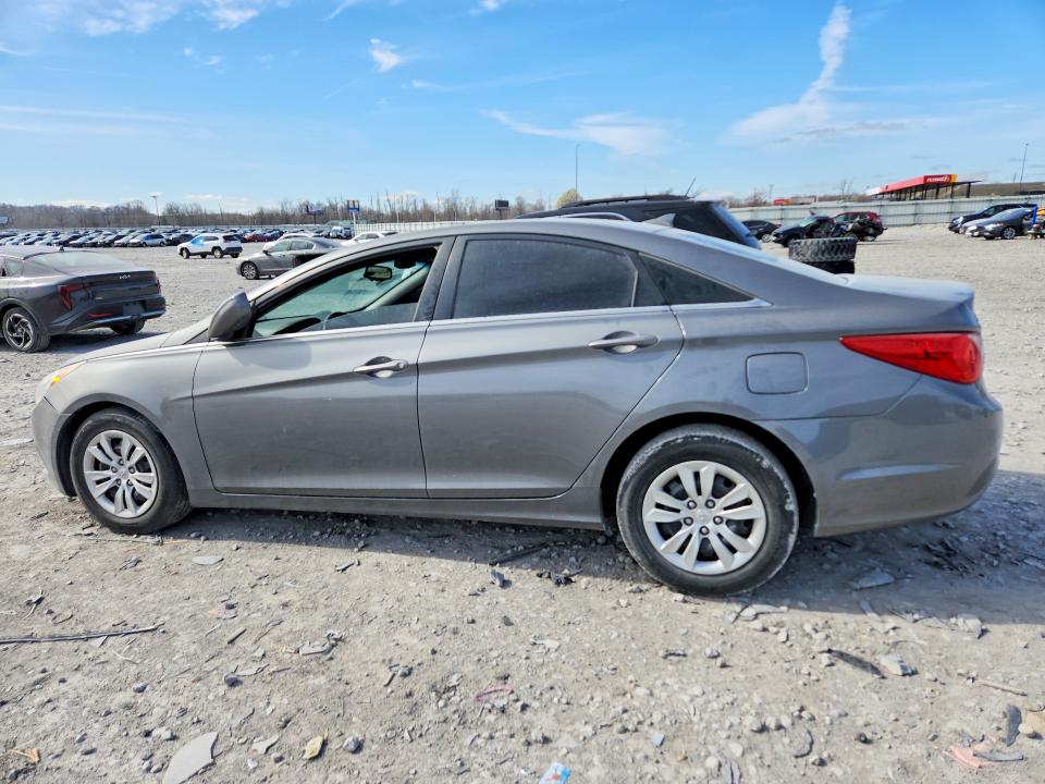 2013 Hyundai Sonata მანქანა იყიდება აუქციონზე, vin: 5NPEB4AC7DH532628, აუქციონის ნომერი: 46461506