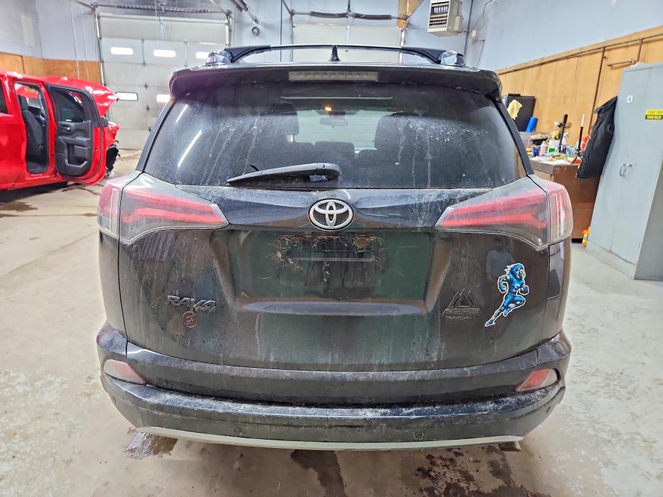 2018 Toyota Rav4 მანქანა იყიდება აუქციონზე, vin: 2T3RFREV3JW804465, აუქციონის ნომერი: 79565685