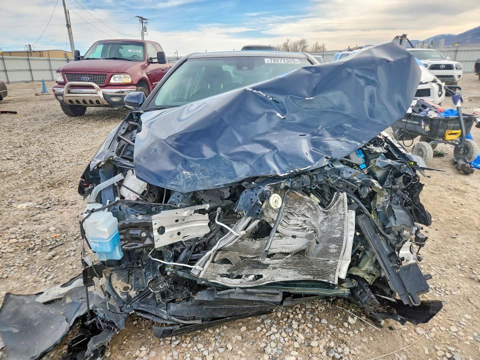 79272325 :رقم المزاد ، 4T1B11HK4KU830859 vin ، 2019 Toyota Camry مزاد بيع