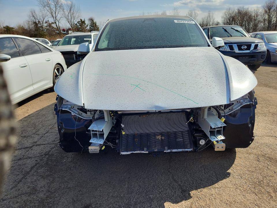 46437366 :رقم المزاد ، 7SAYGDED4TA415636 vin ، 2026 Tesla Model Y مزاد بيع