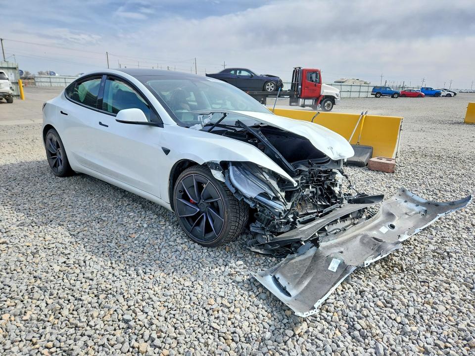 2024 Tesla Model 3 მანქანა იყიდება აუქციონზე, vin: 5YJ3E1ET2RF793694, აუქციონის ნომერი: 48364376