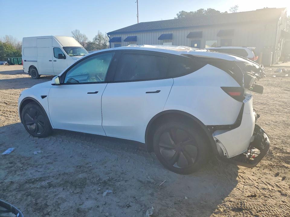 Продаж на аукціоні авто 2026 Tesla Model Y, vin: 7SAYGDEE6TA412391, номер лоту: 79282675
