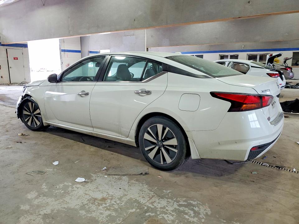 Продажа на аукционе авто 2021 Nissan Altima, vin: 1N4BL4DV3MN415602, номер лота: 47772386