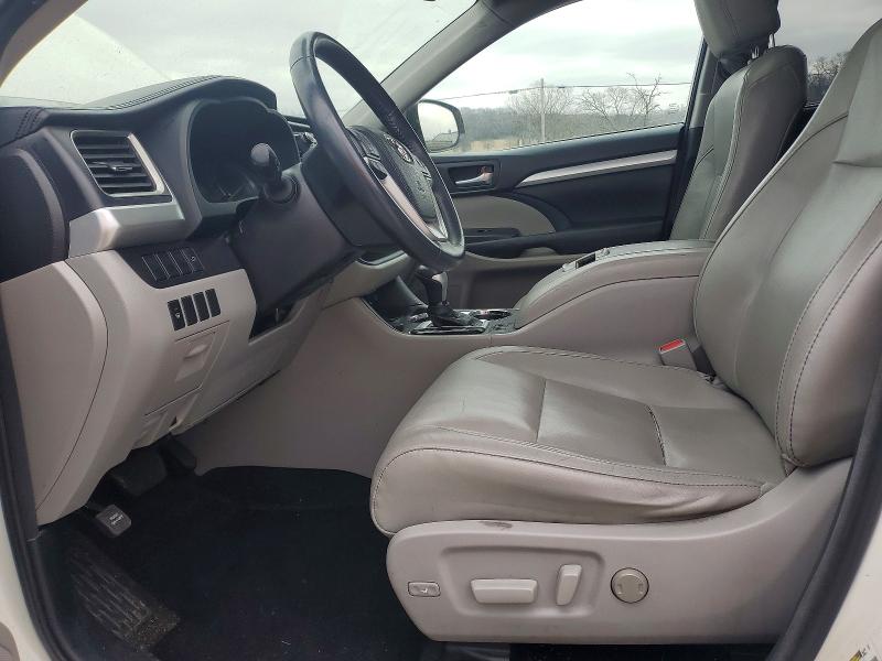 79770615 :رقم المزاد ، 5TDKKRFH3FS115797 vin ، 2015 Toyota Highlander مزاد بيع