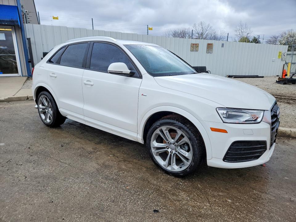 46004796 :رقم المزاد ، WA1BCCFS0JR007600 vin ، 2018 Audi Q3 مزاد بيع