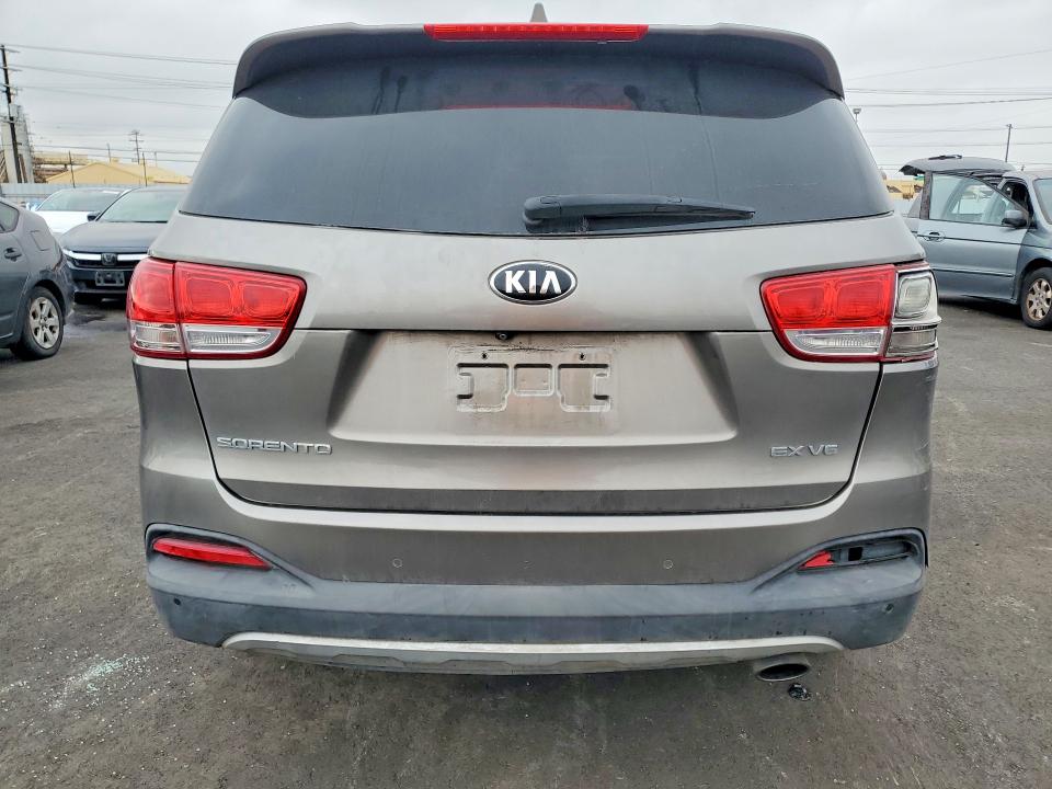 Продажа на аукционе авто 2016 Kia Sorento, vin: 5XYPH4A52GG043932, номер лота: 45682136