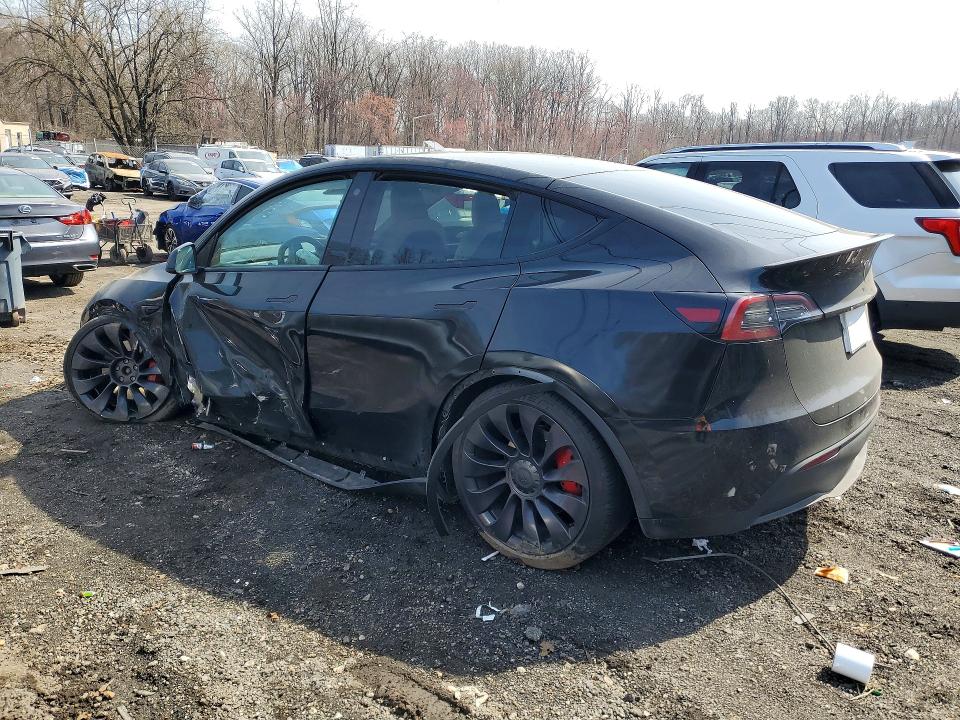 47640196 :رقم المزاد ، 5YJYGDEF1MF178476 vin ، 2021 Tesla Model Y مزاد بيع