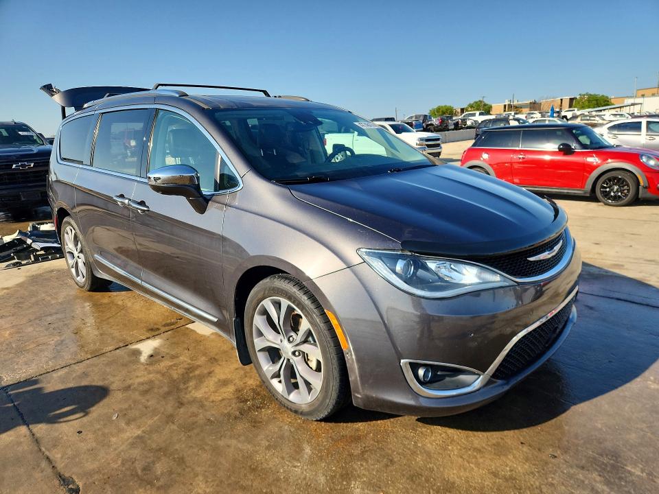 Продажа на аукционе авто 2019 Chrysler Pacifica, vin: 2C4RC1GG1KR738535, номер лота: 47748476