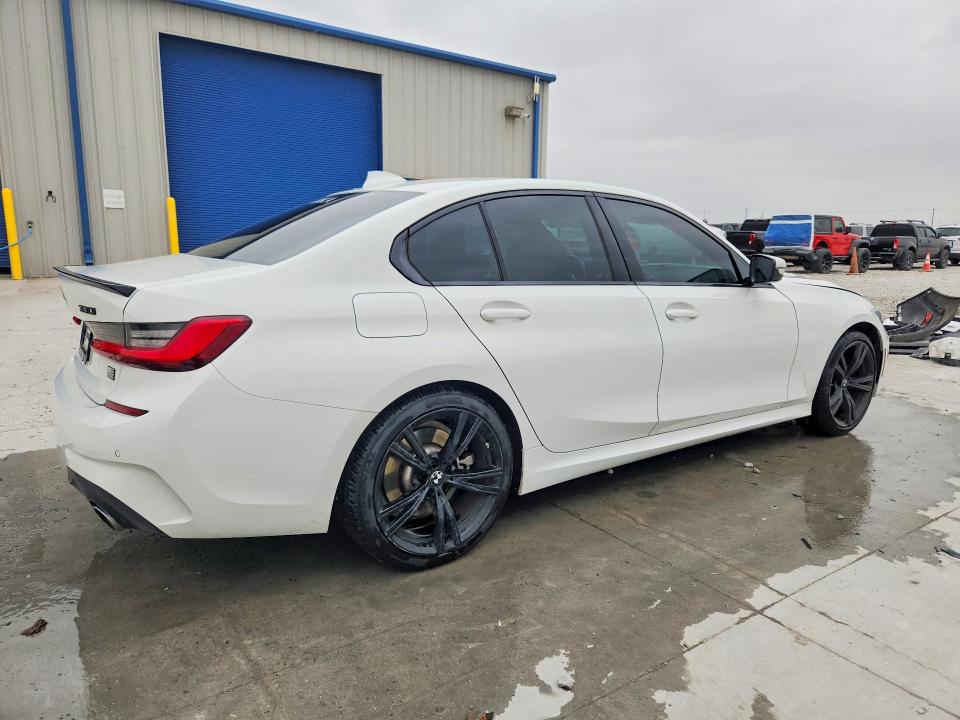 47754876 :رقم المزاد ، 3MW5R7J03L8B16805 vin ، 2020 Bmw 330xi مزاد بيع