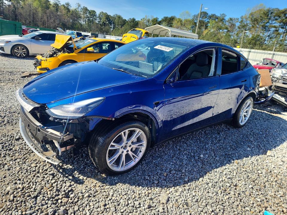 2024 Tesla Model Y მანქანა იყიდება აუქციონზე, vin: 7SAYGDEE4RA219259, აუქციონის ნომერი: 45623936