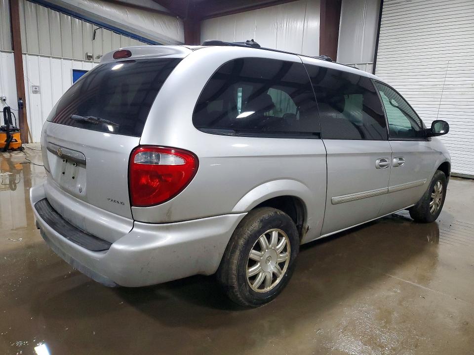 Продажа на аукционе авто 2005 Chrysler Town & Country, vin: 2C4GP54L85R523145, номер лота: 79123705
