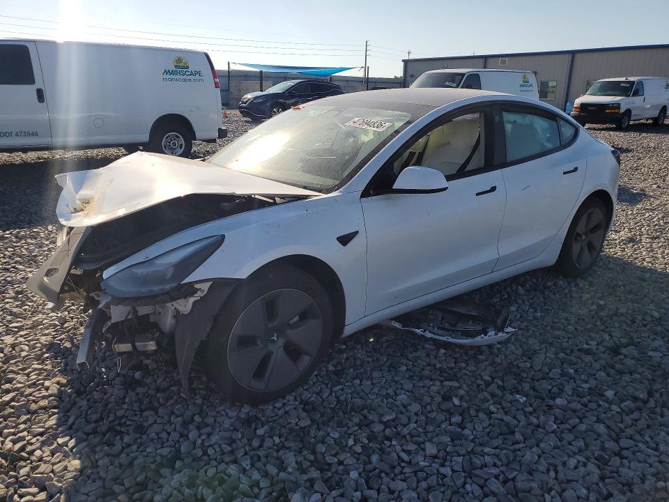 47694836 :رقم المزاد ، 5YJ3E1EB8MF925082 vin ، 2021 Tesla Model 3 مزاد بيع