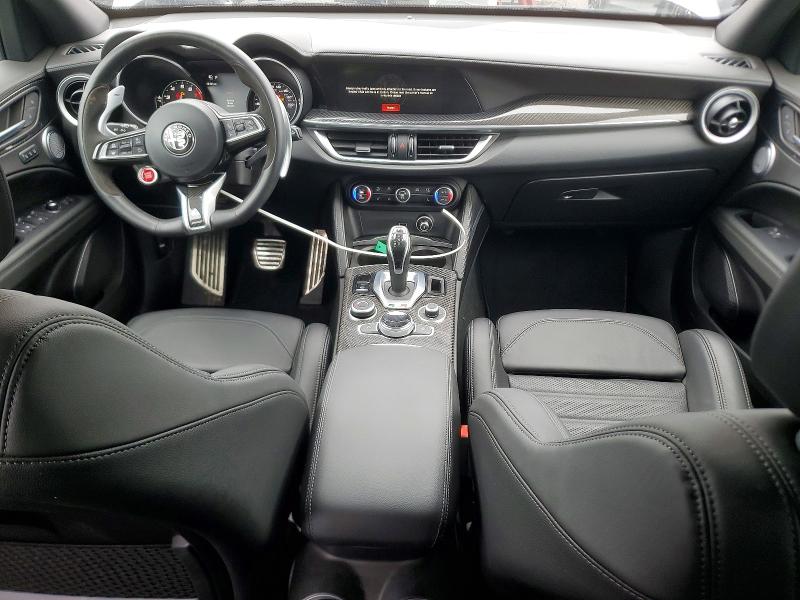 46019956 :رقم المزاد ، ZASPAKEV8P7D67930 vin ، 2023 Alfa Romeo Stelvio مزاد بيع