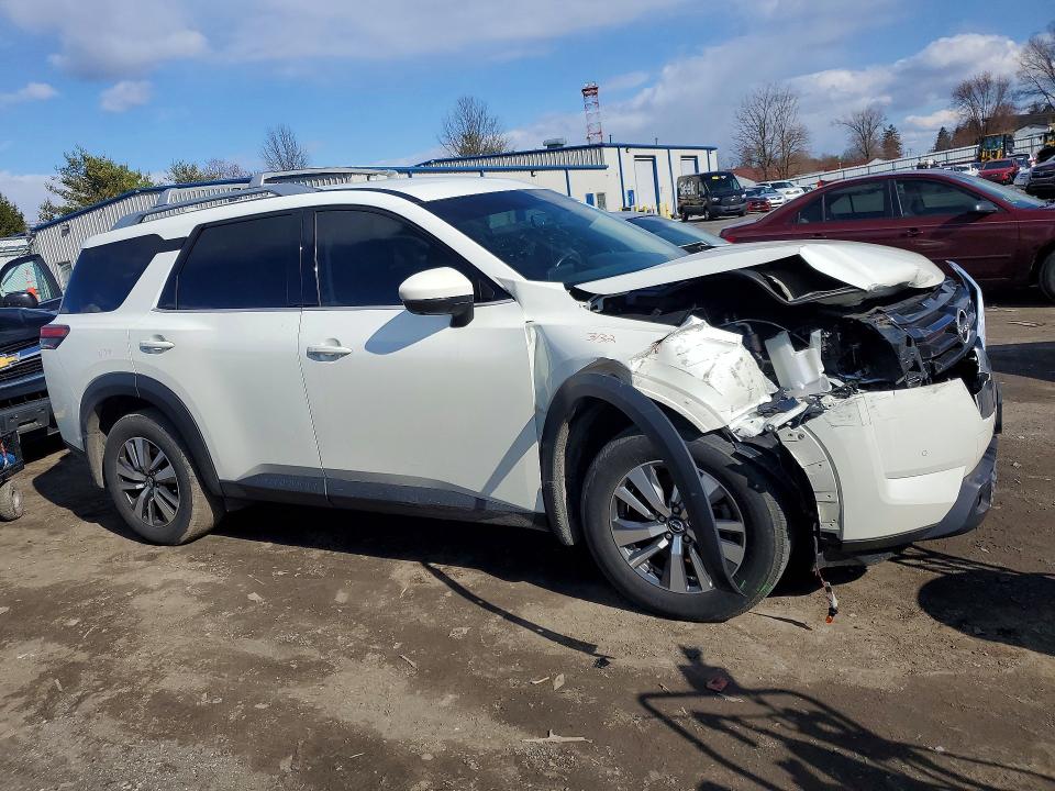 46327226 :رقم المزاد ، 5N1DR3CC6PC213215 vin ، 2023 Nissan Pathfinder مزاد بيع