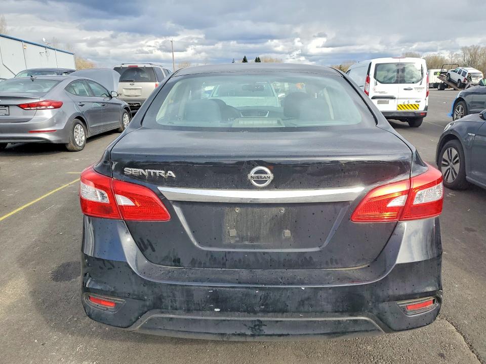 76963765 :رقم المزاد ، 3N1AB7AP8HY371396 vin ، 2017 Nissan Sentra مزاد بيع
