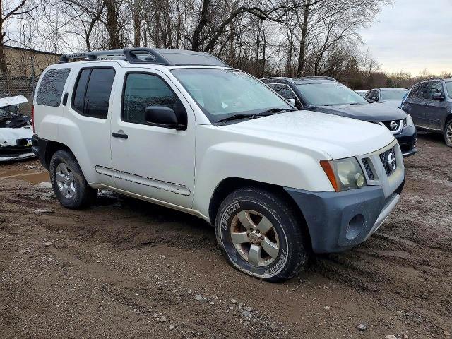46484606 :رقم المزاد ، 5N1AN0NUXCC516267 vin ، 2012 Nissan Xterra مزاد بيع