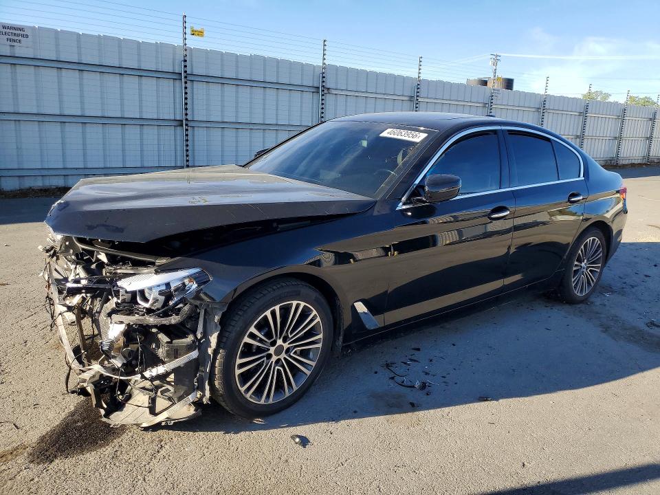 46063956 :رقم المزاد ، WBAJA5C38HG893748 vin ، 2017 Bmw 530 مزاد بيع