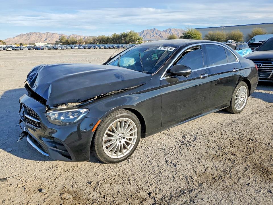 2021 Mercedes-benz E მანქანა იყიდება აუქციონზე, vin: W1KZF8DB0MA979380, აუქციონის ნომერი: 41805316