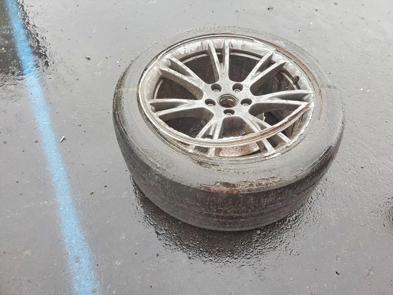 2024 Tesla Model Y მანქანა იყიდება აუქციონზე, vin: 7SAYGAEE4RF124542, აუქციონის ნომერი: 46072066