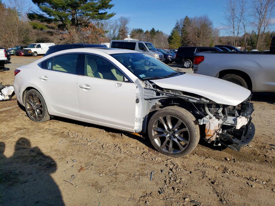 46044026 :رقم المزاد ، JM1GJ1W55E1110645 vin ، 2014 Mazda 6 مزاد بيع