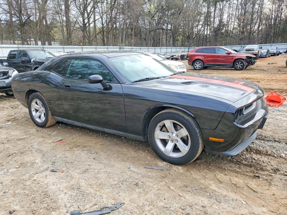 46003196 :رقم المزاد ، 2B3CJ4DVXAH322425 vin ، 2010 Dodge Challenger مزاد بيع
