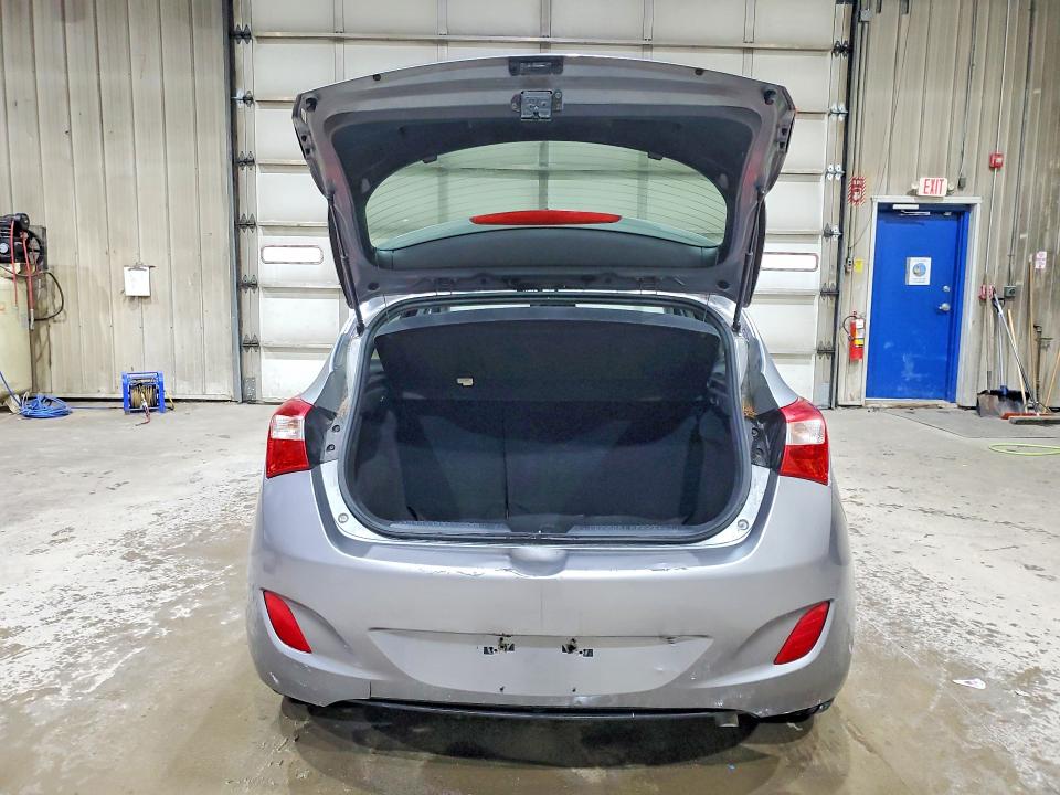 2015 Hyundai Elantra Gt მანქანა იყიდება აუქციონზე, vin: KMHD35LH8FU239655, აუქციონის ნომერი: 46002596