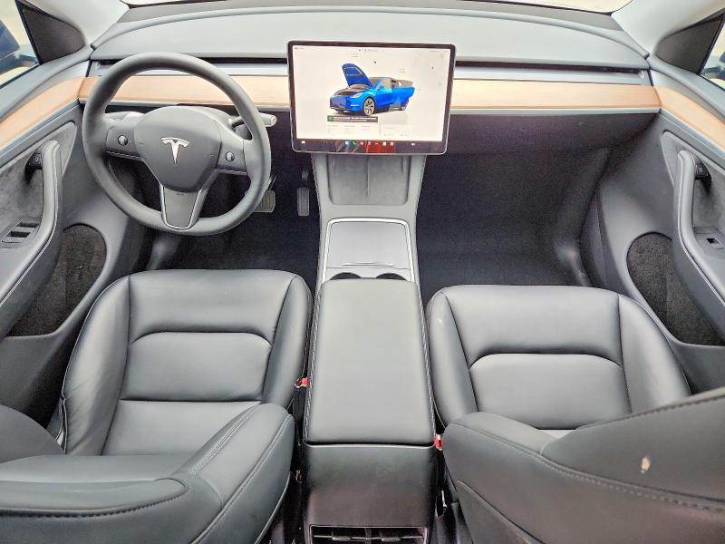 2024 Tesla Model Y მანქანა იყიდება აუქციონზე, vin: 7SAYGDED1RA321299, აუქციონის ნომერი: 47699726