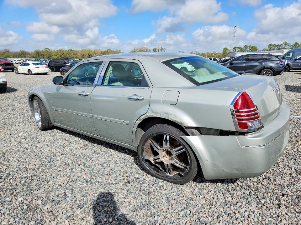 79925405 :رقم المزاد ، 2C3AA53G45H590055 vin ، 2005 Chrysler 300 مزاد بيع