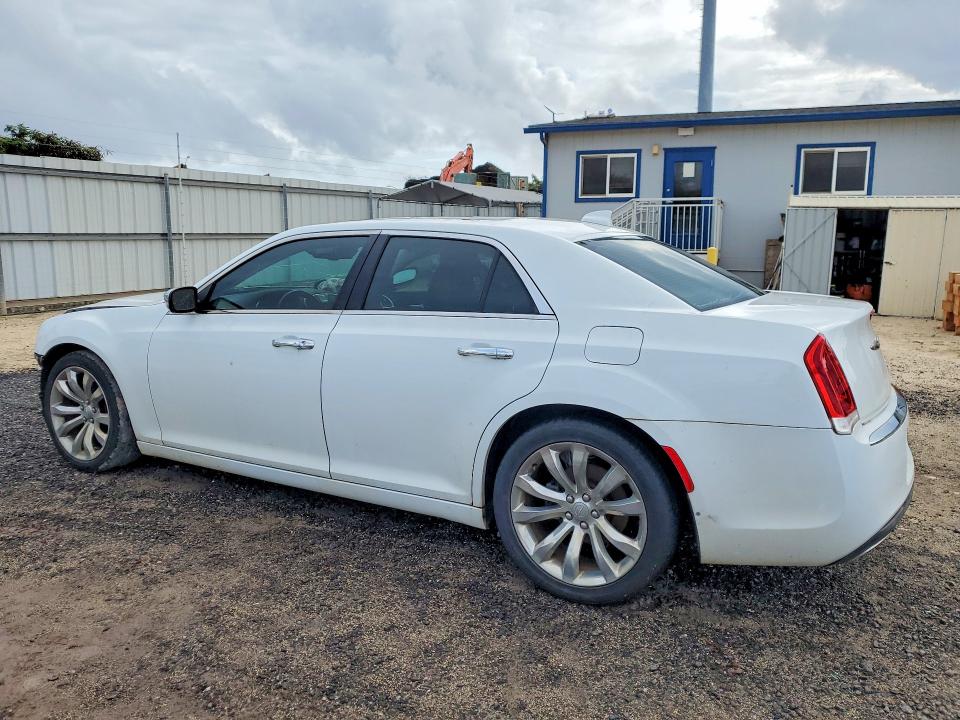 2017 Chrysler 300c მანქანა იყიდება აუქციონზე, vin: 2C3CCAEG6HH668008, აუქციონის ნომერი: 45873776