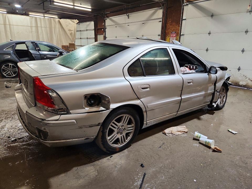 2005 Volvo S60 მანქანა იყიდება აუქციონზე, vin: YV1RS592852478286, აუქციონის ნომერი: 79971185