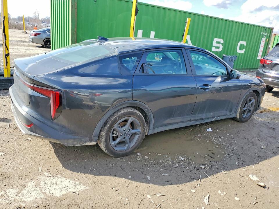 Продажа на аукционе авто 2025 Kia K4, vin: 3KPFT4DE9SE173492, номер лота: 79988145