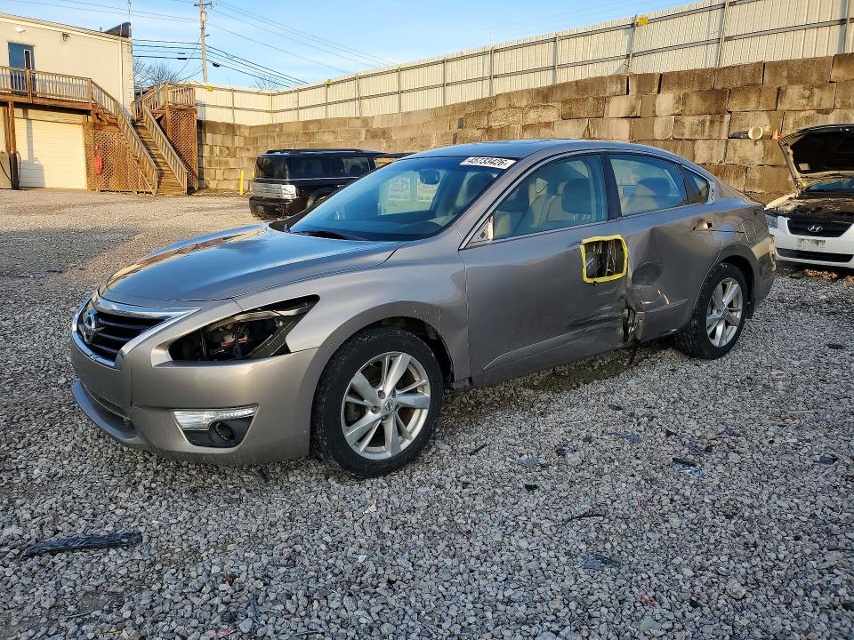 Продажа на аукционе авто 2015 Nissan Altima, vin: 1N4AL3AP2FC112000, номер лота: 48224686