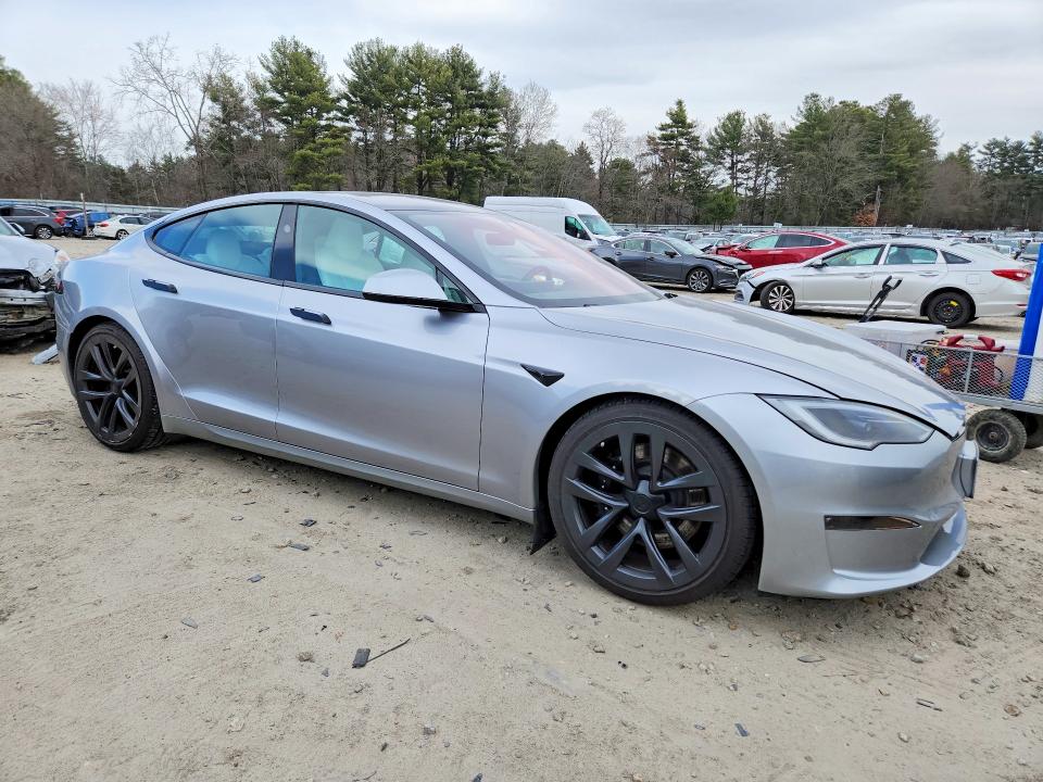 2024 Tesla Model S მანქანა იყიდება აუქციონზე, vin: 5YJSA1E55RF542015, აუქციონის ნომერი: 47907946