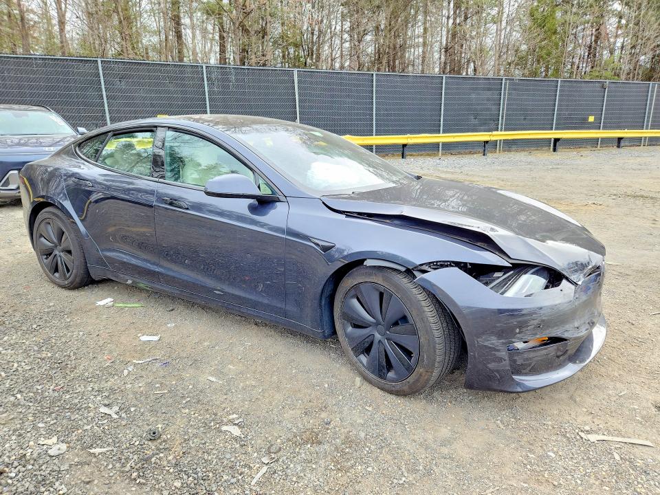 47450786 :رقم المزاد ، 5YJSA1E52PF530014 vin ، 2023 Tesla Model S مزاد بيع