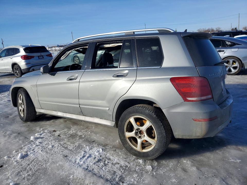 Продажа на аукционе авто 2015 Mercedes-benz Glk, vin: WDCGG0EB7FG425357, номер лота: 77750305