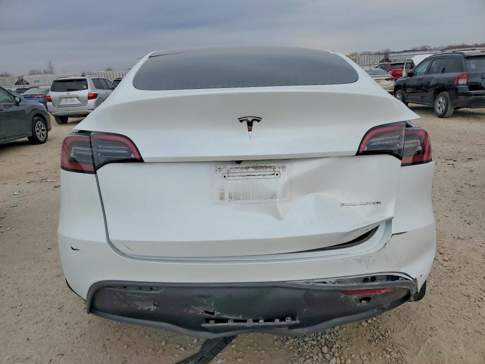 Продажа на аукционе авто 2022 Tesla Model Y, vin: 7SAYGAEE8NF360573, номер лота: 47410826