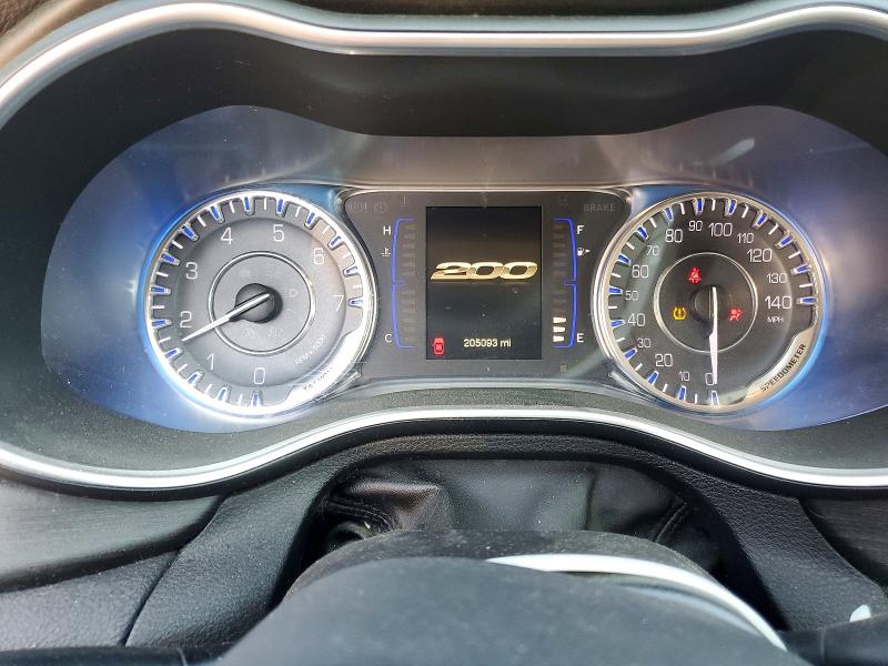41617616 :رقم المزاد ، 1C3CCCABXGN141178 vin ، 2016 Chrysler 200 مزاد بيع