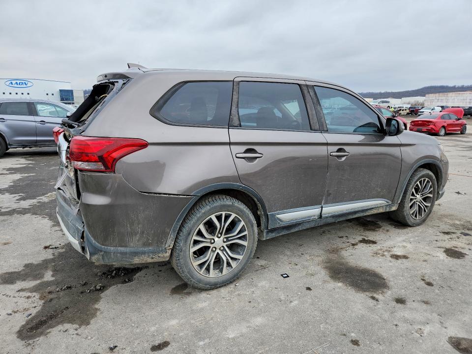 41705856 :رقم المزاد ، JA4AD3A38HZ033641 vin ، 2017 Mitsubishi Outlander مزاد بيع