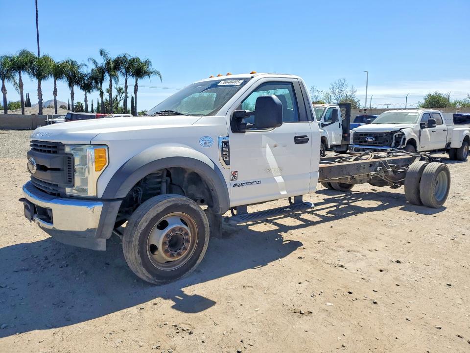 79648485 :رقم المزاد ، 1FDUF5GT8HEC24978 vin ، 2017 Ford F550 مزاد بيع