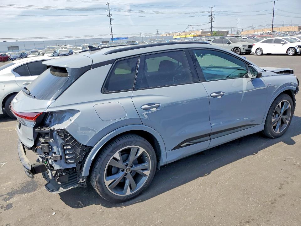 48057686 :رقم المزاد ، WA1KUBFZ7RP061486 vin ، 2024 Audi Q4 E-tron مزاد بيع