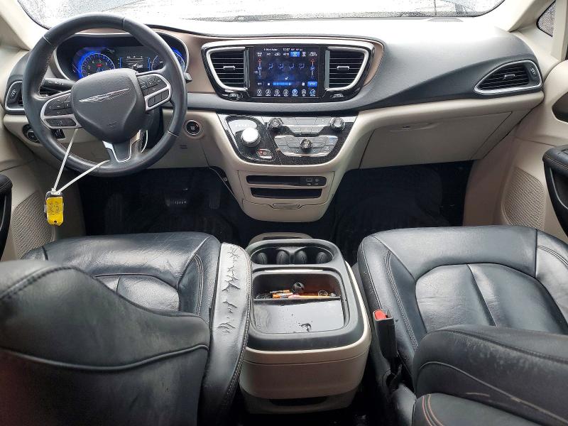 41918976 :رقم المزاد ، 2C4RC1BG5HR591202 vin ، 2017 Chrysler Pacifica مزاد بيع