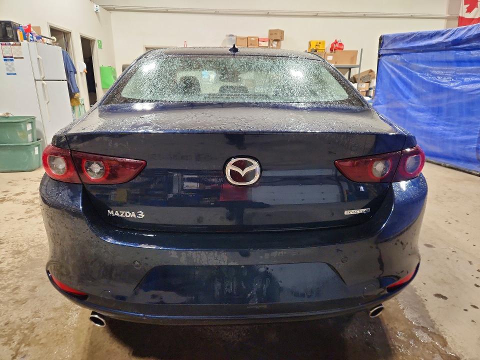 45601906 :رقم المزاد ، JM1BPADM2S1789725 vin ، 2025 Mazda 3 مزاد بيع