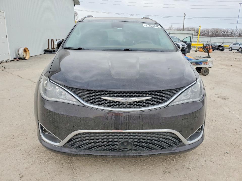 Продажа на аукционе авто 2017 Chrysler Pacifica, vin: 2C4RC1GG3HR656590, номер лота: 47553646